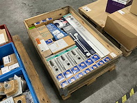 Diverse sanitair - afbeelding 3 van  9