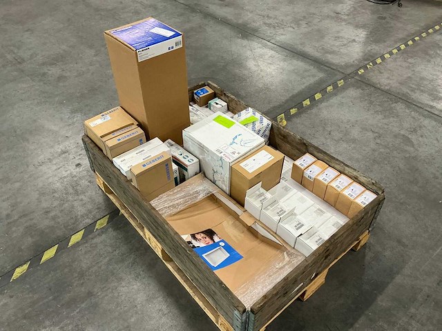 Diverse sanitair - afbeelding 5 van  11