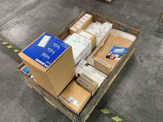 Diverse sanitair - afbeelding 6 van  11