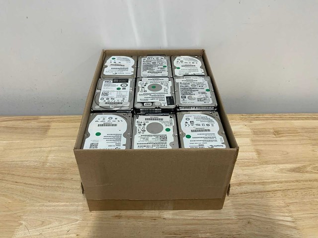 Diverse sata interne hdd 2,5” 500gb (175x) - afbeelding 1 van  5