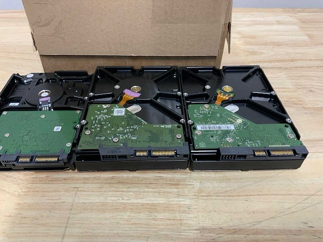 Diverse sata interne hdd 3,5” 1tb/1,5tb/2tb (20x) - afbeelding 2 van  3
