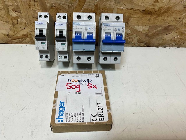Diverse schakelmaterieel (5x) - afbeelding 1 van  4