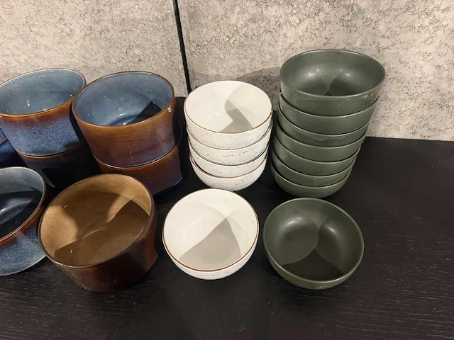 Diverse schalen (24x) - afbeelding 4 van  4