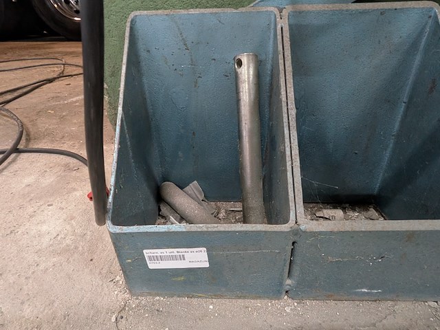 Diverse scharnierassen - afbeelding 6 van  12