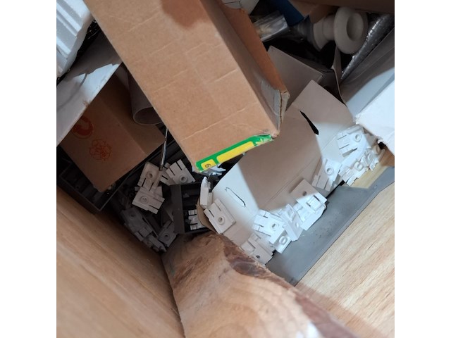 Diverse scheepsbenodigdheden - afbeelding 9 van  17