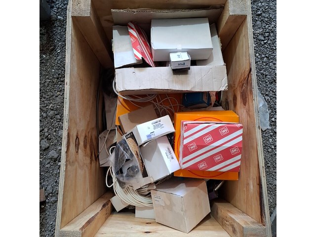 Diverse scheepsbenodigdheden - afbeelding 12 van  17