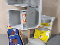 Diverse schilders accessoires o.a. 2 trapbakken (d1652) - afbeelding 2 van  3