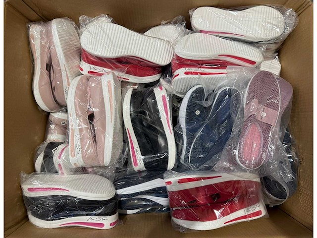 Diverse schoenen (45x) - afbeelding 1 van  6