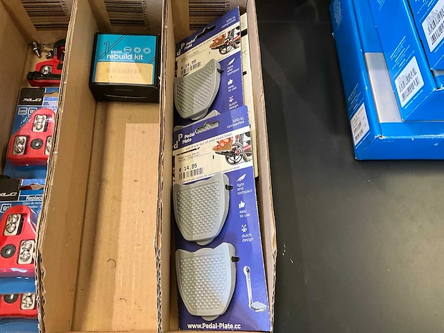 Diverse schoenplaatjes en toebehoren - afbeelding 2 van  7