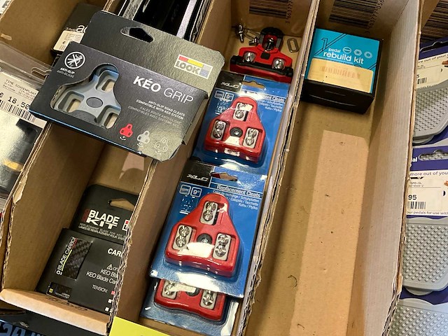 Diverse schoenplaatjes en toebehoren - afbeelding 4 van  7