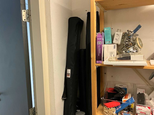 Diverse schoonmaak -en kantoorartikelen - afbeelding 5 van  14