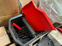 Diverse schoonmaak artikelen - afbeelding 3 van  5