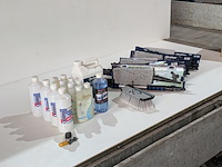 Diverse schoonmaak hulpmiddelen o.a. talamex - afbeelding 1 van  14