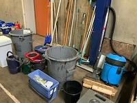 Diverse schoonmaakartikelen - afbeelding 2 van  5
