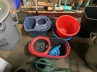 Diverse schoonmaakartikelen - afbeelding 4 van  5