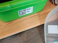 Diverse schoonmaakmaterialen - afbeelding 2 van  2