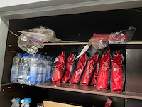 Diverse schoonmaakmiddelen - afbeelding 3 van  8