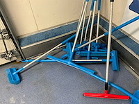 Diverse schoonmaakmiddelen - afbeelding 5 van  6