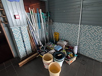 Diverse schoonmaakmiddelen - afbeelding 1 van  5
