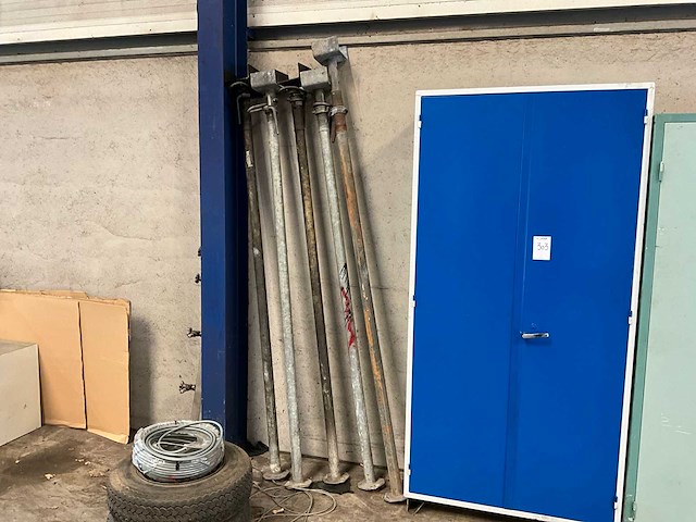 Diverse schroefstempels (5x) - afbeelding 1 van  2