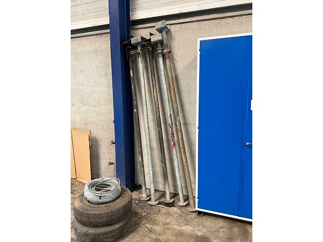 Diverse schroefstempels (5x) - afbeelding 2 van  2