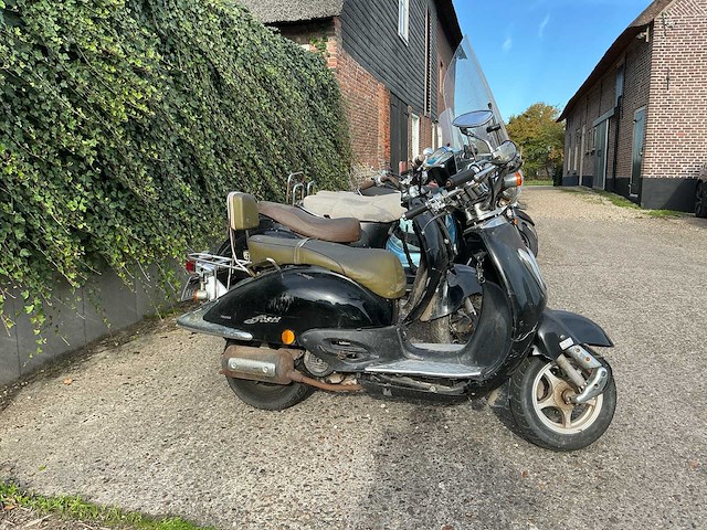 Diverse scooter (8x) - afbeelding 12 van  36