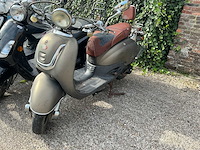 Diverse scooter (8x) - afbeelding 16 van  34