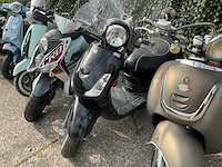 Diverse scooter (8x) - afbeelding 17 van  34