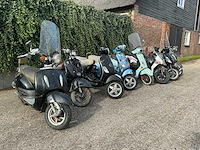 Diverse scooter (8x) - afbeelding 1 van  34