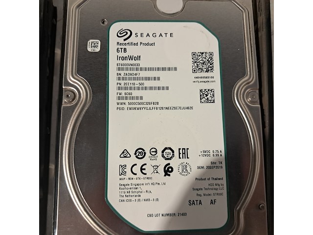 Diverse server-componenten, o.a. intel , seagate & kingston - afbeelding 15 van  32