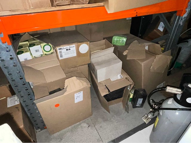 Diverse servetten en onderleggers - afbeelding 1 van  6