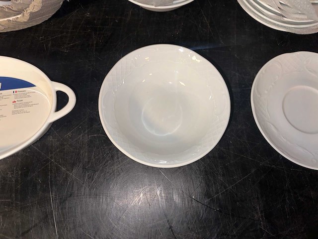 Diverse servies - afbeelding 4 van  5