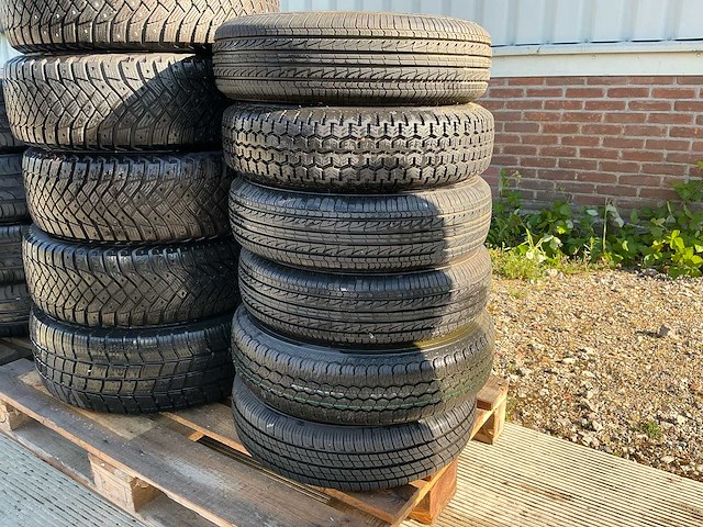 Diverse set autobanden (10x) - afbeelding 15 van  22