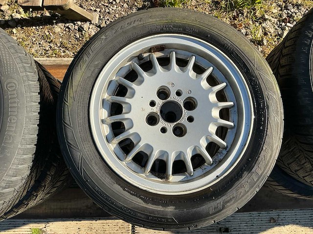 Diverse set autobanden (10x) - afbeelding 8 van  22