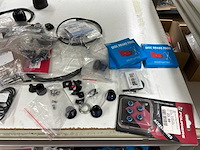 Diverse shimano / bosch / hbm / frf / megeavo fietsonderdelen en gereedschappen - afbeelding 7 van  11