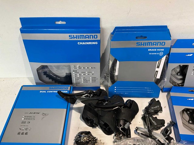 Diverse shimano sets - afbeelding 3 van  8