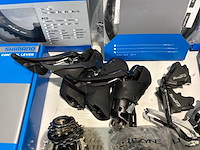 Diverse shimano sets - afbeelding 4 van  8