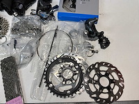 Diverse shimano sets - afbeelding 6 van  8