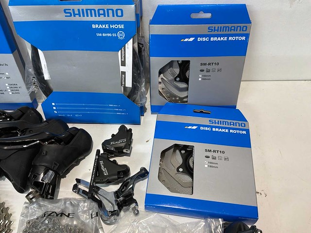 Diverse shimano sets - afbeelding 7 van  8