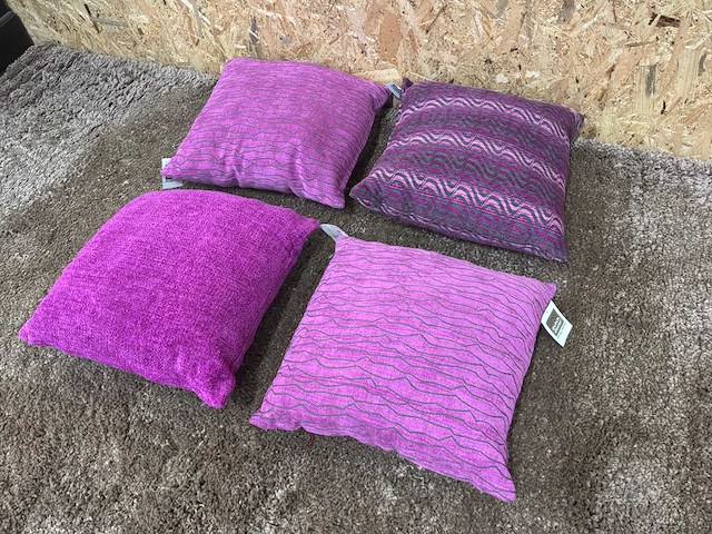 Diverse sierkussens (4x) - afbeelding 4 van  7