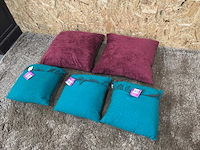Diverse sierkussens (5x) - afbeelding 2 van  8