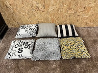 Diverse sierkussens (6x) - afbeelding 5 van  10