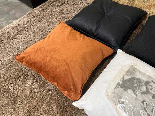 Diverse sierkussens (6x) - afbeelding 2 van  9