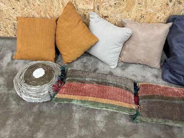 Diverse sierkussens (8x) - afbeelding 5 van  14