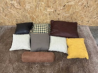 Diverse sierkussens (8x) - afbeelding 1 van  11