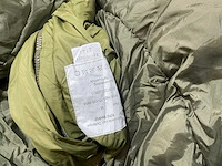 Diverse slaapzak buiten legerkleding - afbeelding 4 van  4