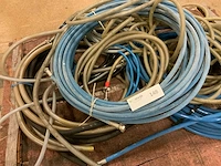 Diverse slang met koppeling - afbeelding 3 van  5