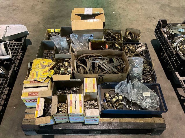 Diverse slangklemmen - afbeelding 1 van  8