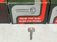 Diverse sleutels (120x) - afbeelding 4 van  6