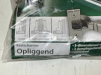 Diverse sloten en scharnieren - afbeelding 3 van  7